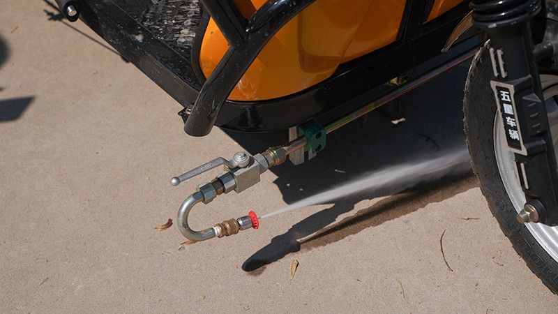 電動(dòng)三輪高壓清洗車(chē)(600L)Q1